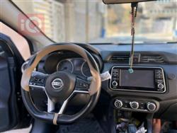 نيسان فيرسا